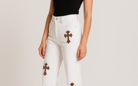 Chrome Hearts Jeans: Redefining Luxury Denim with Artisan Craftsmanship