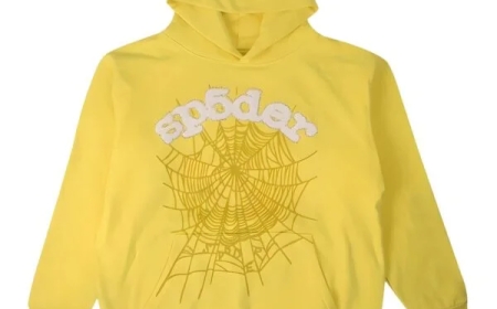 Sp5der Hoodie: The Bold Face of Next-Gen Streetwear