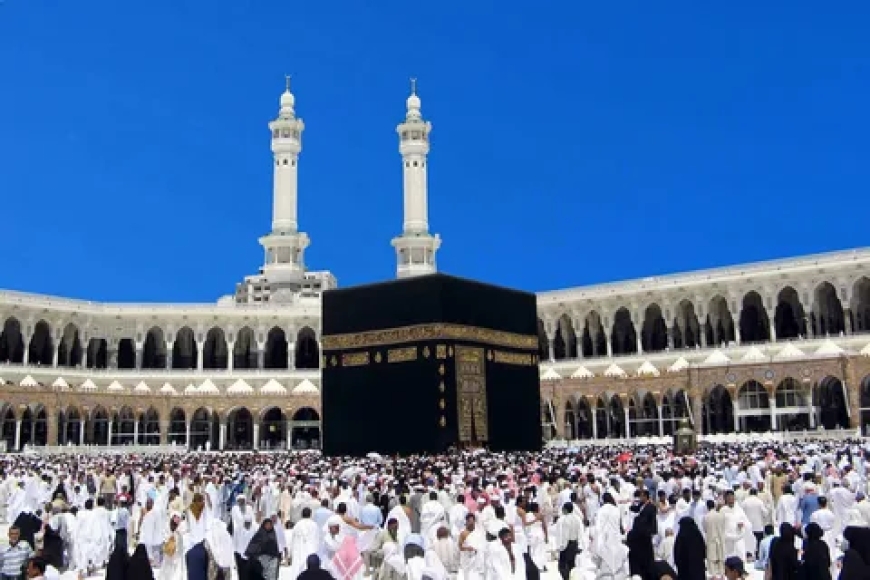 4 Star Umrah Packages and 5 Star Umrah Packages: A Detailed Guide to Choosing Your Ideal Pilgrimage Experience