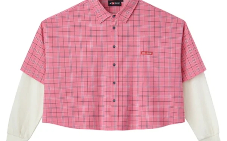 Raspberry Hills Clothing: Inspired Looks for Bold Spirits